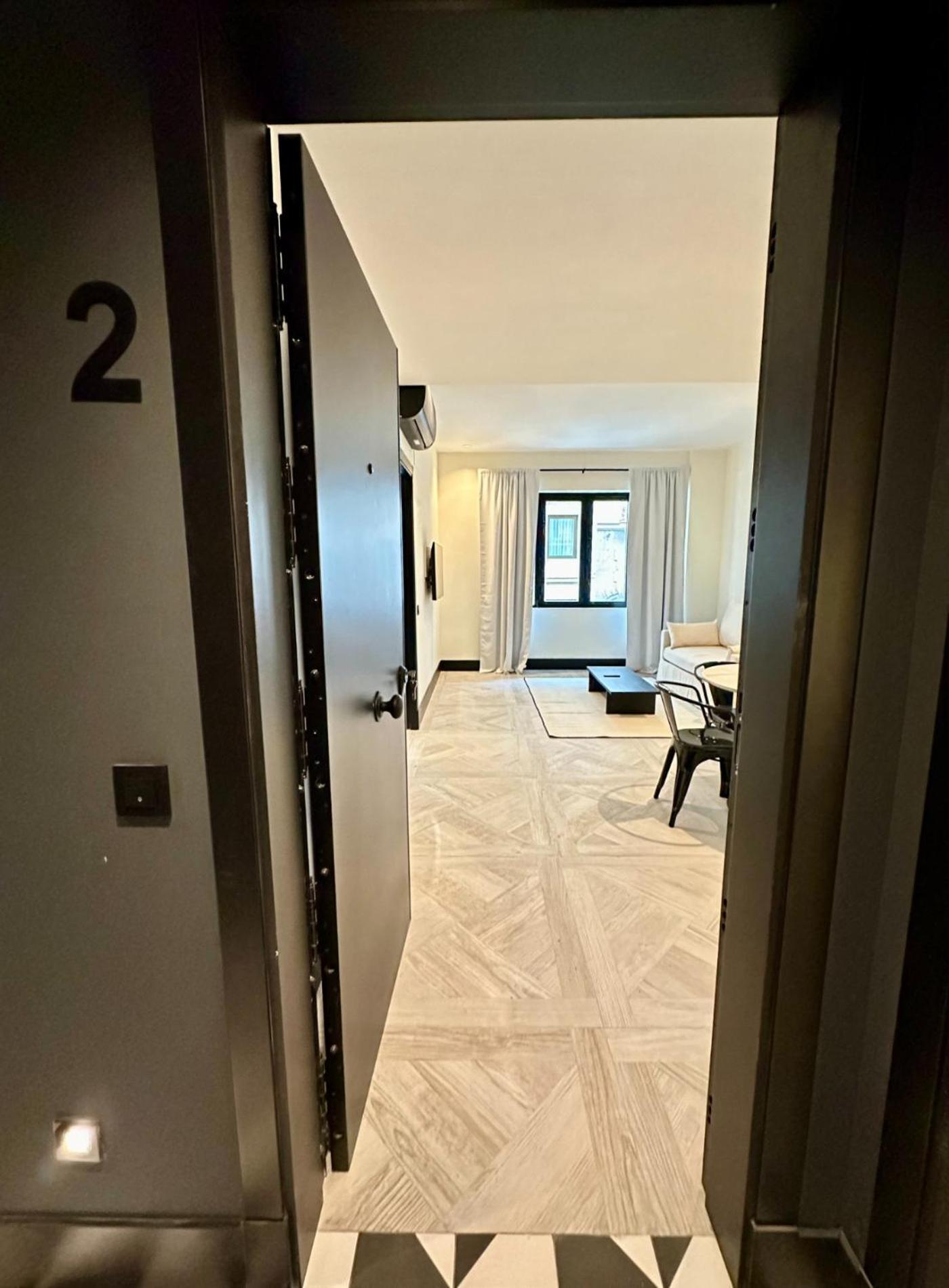 Fancy Apt Para 4Px En La Plaza Del Carmen-Gran Via E2 Madrid Luaran gambar